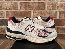 New 13 New Balance 2002R Team USA Pouch Running M2002RVE 2
