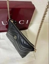 Gucci GG Marmont , Can Be Worn Across the Body 3