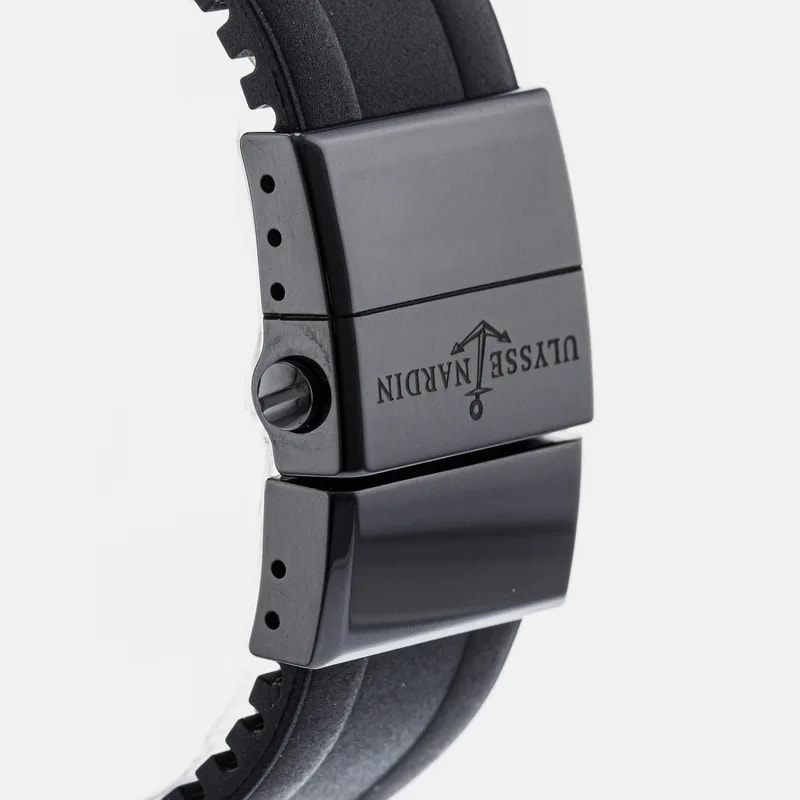 Ulysse Nardin Executive Dual Time 243-00/43 3
