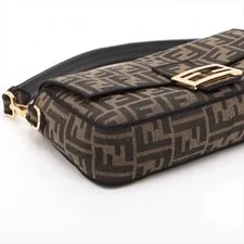 Fendi Mamma Baguette 2 Way 8BR600 4