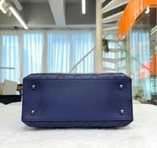 Chanel Classic Coco Flap 22 Collection C041603 148576479 3