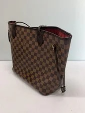 Louis Vuitton 1 Neverfull Hook Broken 2