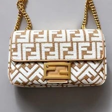 Fendi and Midi Chain Baguette Crossbody 2