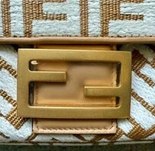 Fendi and Midi Chain Baguette Crossbody 3