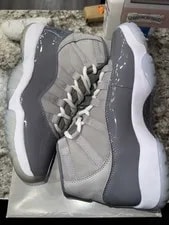 Size 8M/9.5W - Jordan 11 Retro (2021) CT8012-005 2