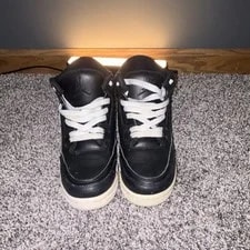 Jordan Air 3 Retro Mid Top Lace-Up Athletic 4