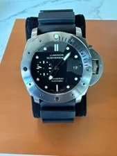 Panerai Luminor Submersible Black - PAM305 3
