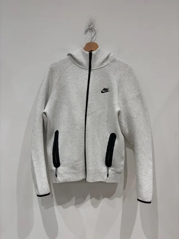 Nike — Nike Tech Windrunner Full-Zip Hoodie Heather — streetwear — resale