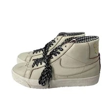 Nike SB — Nike SB Blazer Mid Shoes 8.5 Welcome Madrid FQ0795-100 — Sneaker — resale