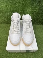 Size 11.5 - Air Jordan 5 Retro 2