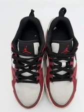 Air Jordan Comfort Era Size 5Y / |HQ0506-106 Low Top Preowned 3