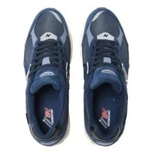 New Balance 2002R Gore-tex M2002RXF Size 4
