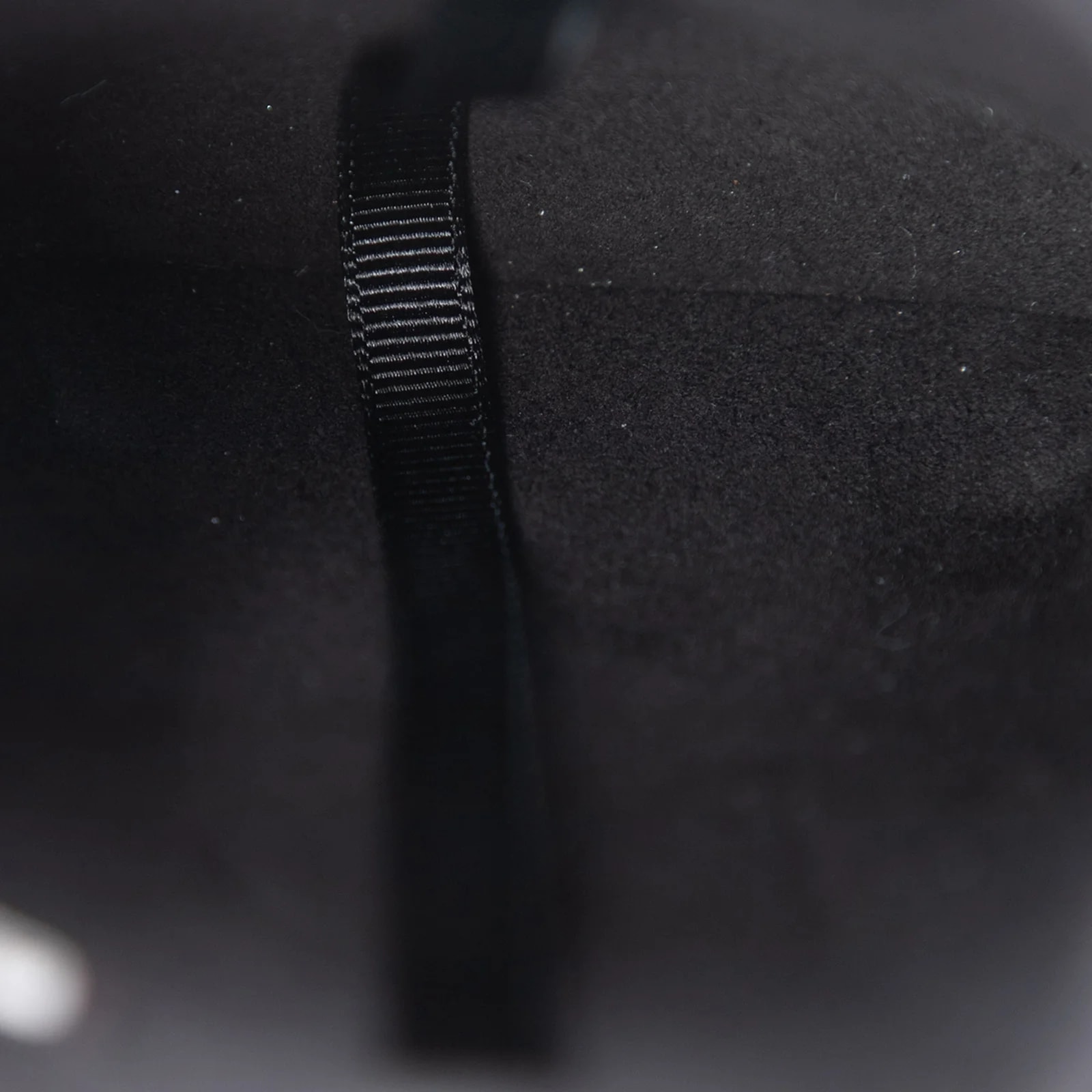 CC and Sequin Chain Around Phone Holder 4
