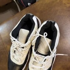 Size 9 - Air Jordan 11 Retro IE Low 2