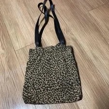 Bottega Veneta Leopard Print Near With Mirror and Box Japan 3
