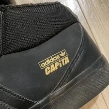Adidas X Capita Collablation Snowboard Size 9.5 Mid Top 2