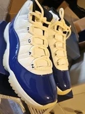 Size 9 - Air Jordan 11 Retro Air 2