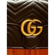 Gucci GG Marmont Medium Heart 4