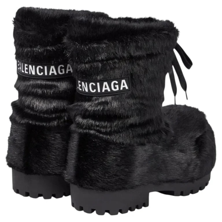 Balenciaga — Balenciaga Alaska 37/38 — Designer Shoe — resale
