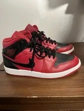 Jordan 1 Mid Reverse 2