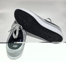 Nike SB Skate Shoes US 8.5 Swoosh 2