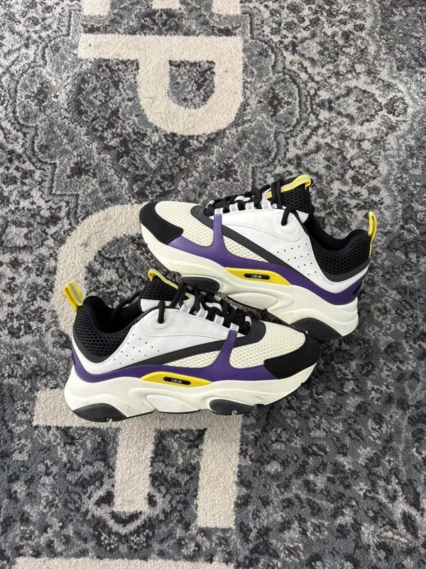 Dior — B22 Lakers Size 10 Clean — Sneaker — resale