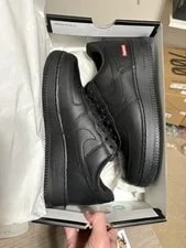 Size 8 - Nike Air Force 1 Low Supreme 2