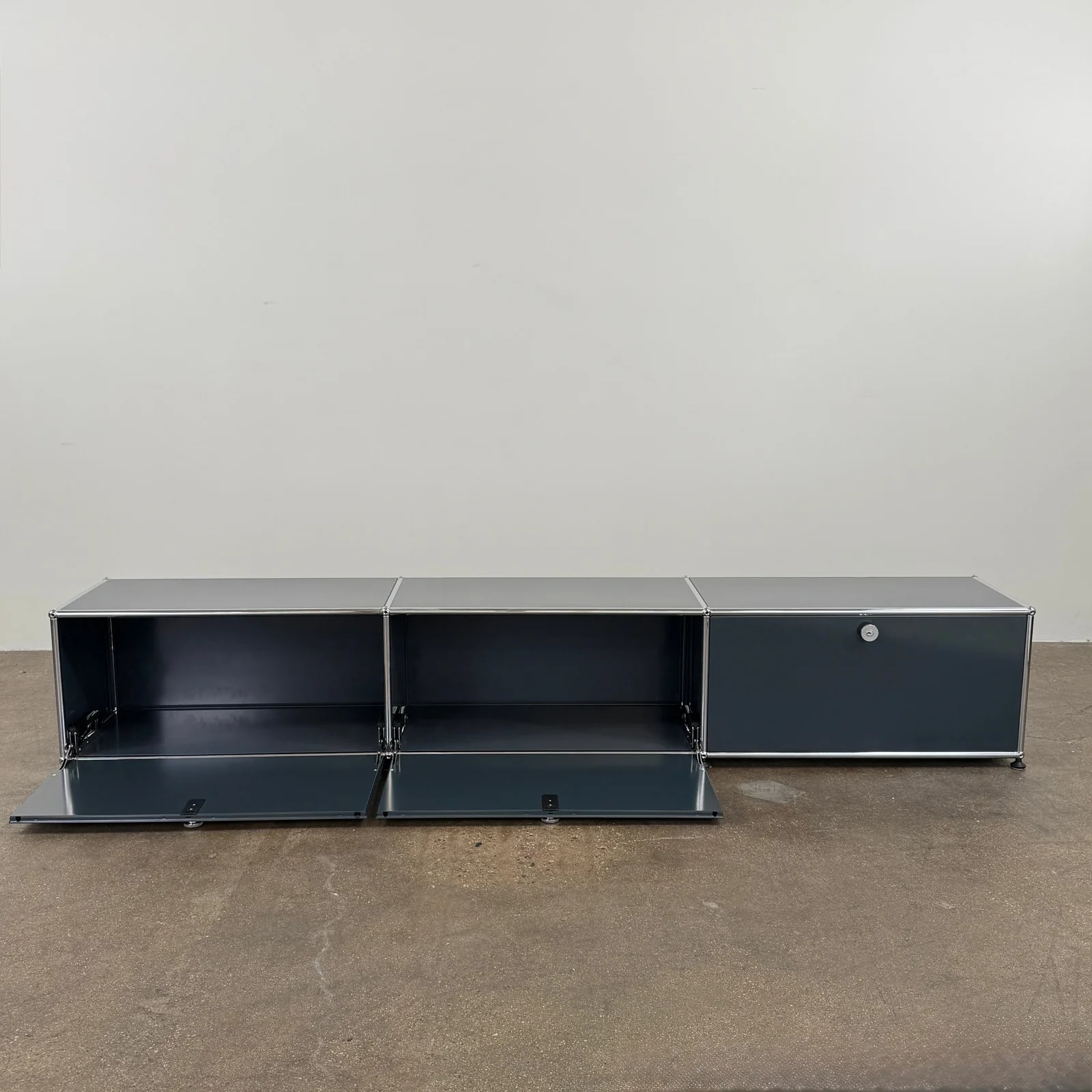 USM Haller Low Console - Three Flap Door Unit 3