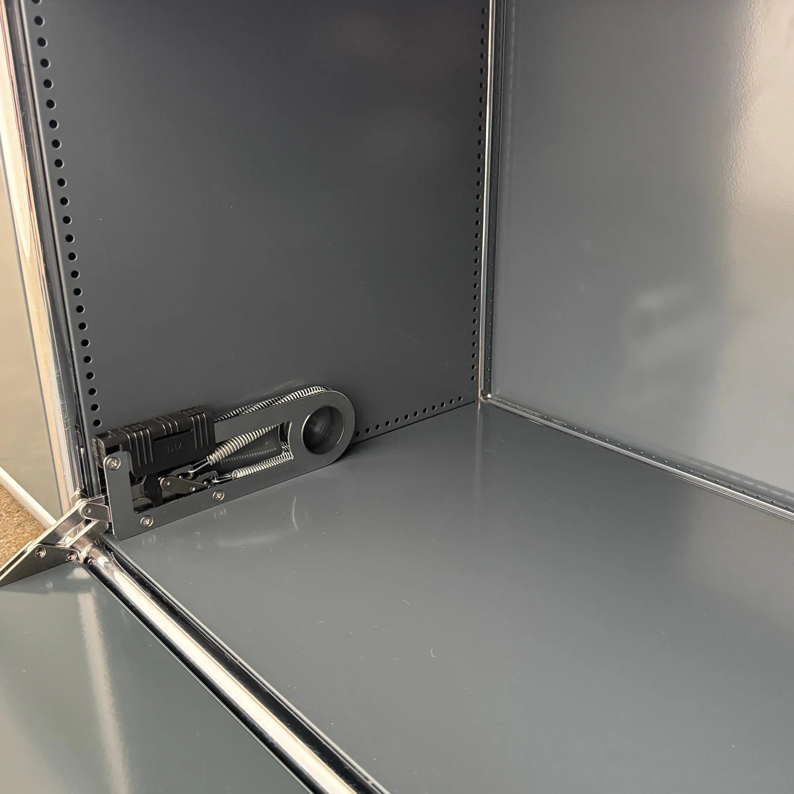 USM Haller Low Console - Three Flap Door Unit 4