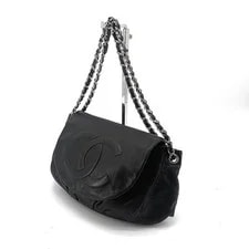 Chanel Half Moon Flap Chain 154030407 2