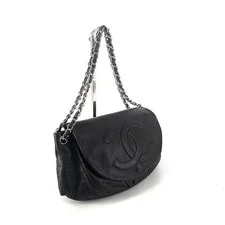 Chanel Half Moon Flap Chain 154030407 3