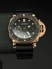 Panerai Luminor Submersible Goldtech Automatic Black Dial 42mm PAM01164 2