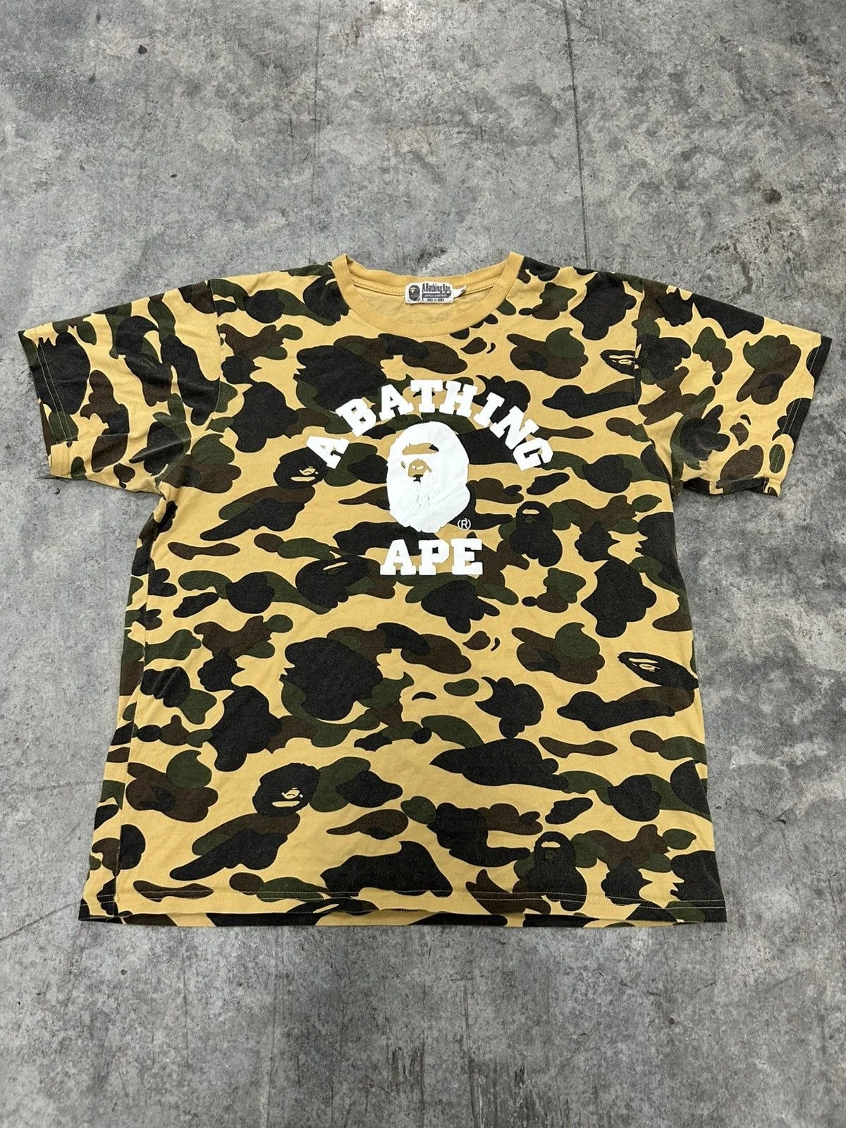 BAPE — Bape T Shirt All Over Print 1st Camo — streetwear — resale