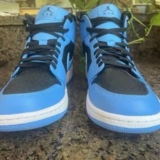 ’s Size 10 Air Jordan 1 Mid " " 4