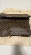 Louis Vuitton Shoppers Dust Brand Card 4