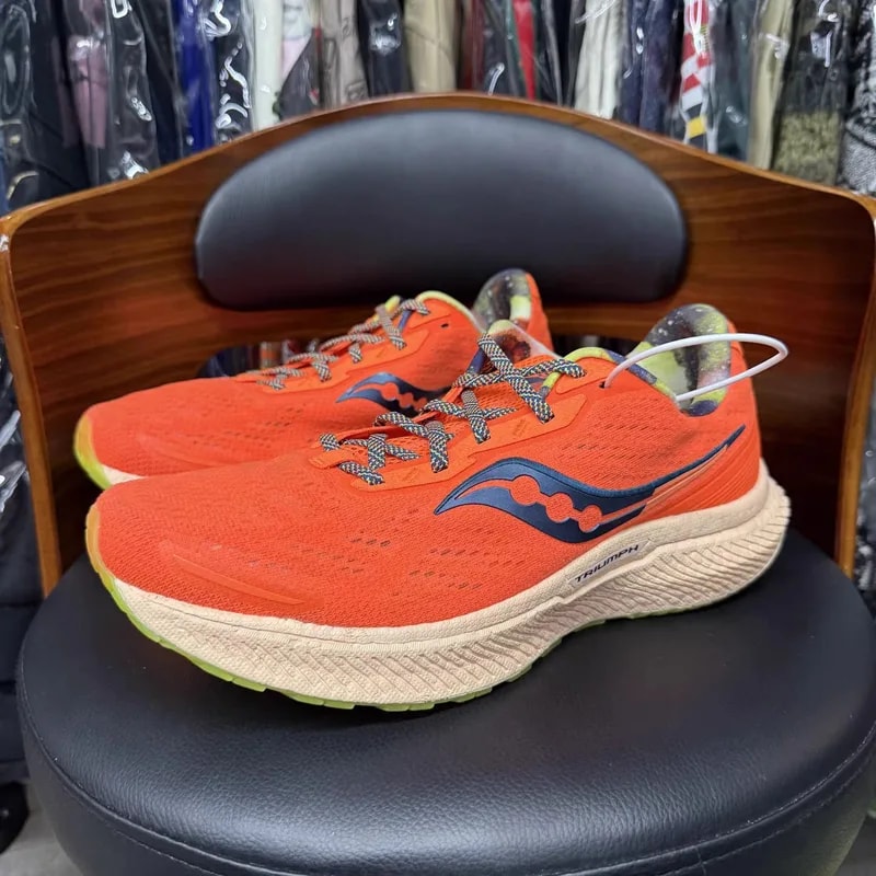 Saucony — Saucony Triumph 19 Campfire Running Shoes K15 — Sneaker — resale