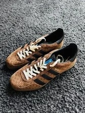 Gucci x Adidas — Gucci X Adidas Gazelle Brown Geometric Suede Low Top Men's Sneakers - New 100% — Sneaker — resale