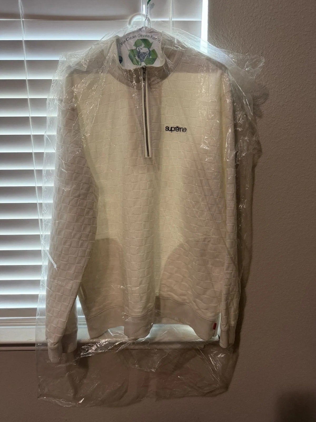 Supreme — Supreme Fall Checkered Half Zip — streetwear — resale