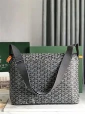 Goyard Capetien Messenger Crossbody -Excellent 2