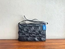 Bottega Veneta — Bottega Veneta Authentic 36*22*5 Cowhide — Handbag — resale