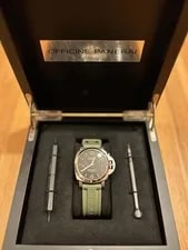 Panerai Luminor Marina Automatic Green Rubber Strap Black Dial. Pam1392 4