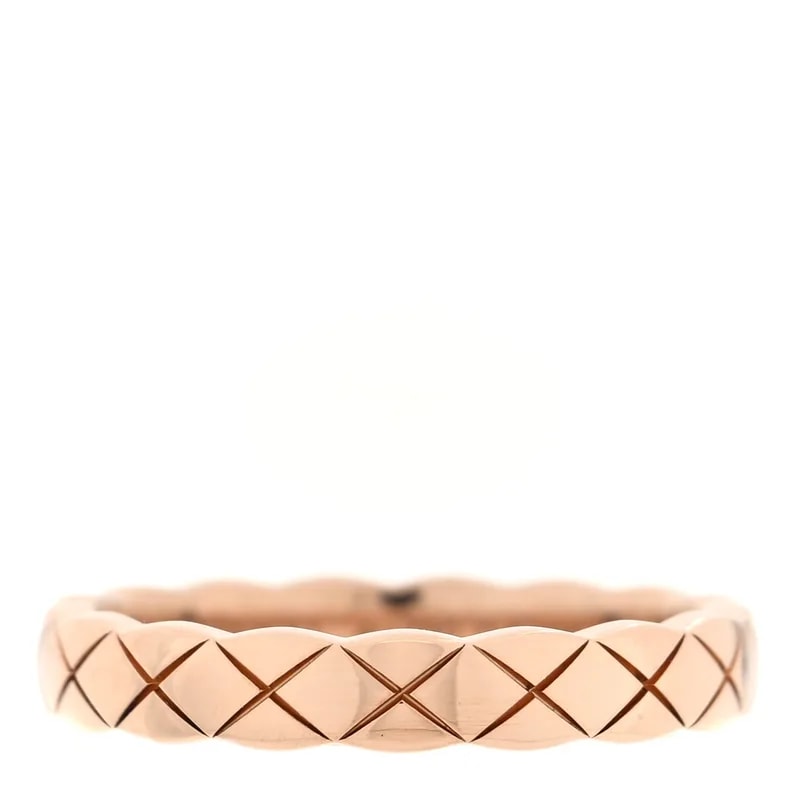 Chanel — 18K Coco Crush Ring 55 7.25 — Jewelry — resale