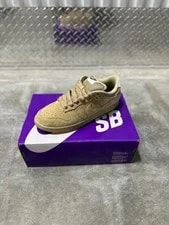 Nike SB Dunk Low Pro B Parachute 2