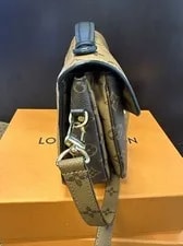 Louis Vuitton Pochette Metis Reverse 4
