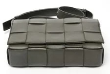 Bottega Veneta Cassette 578004 Maxi 4