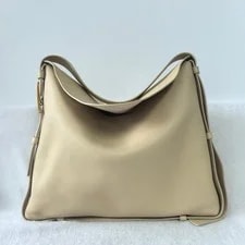 Bottega Veneta — Bottega Veneta Authentic Boston Free Tracked Shipping — Handbag — resale