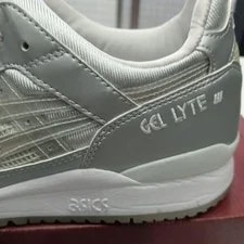 9.0US Asics Gel Lyte III 27 Size 3