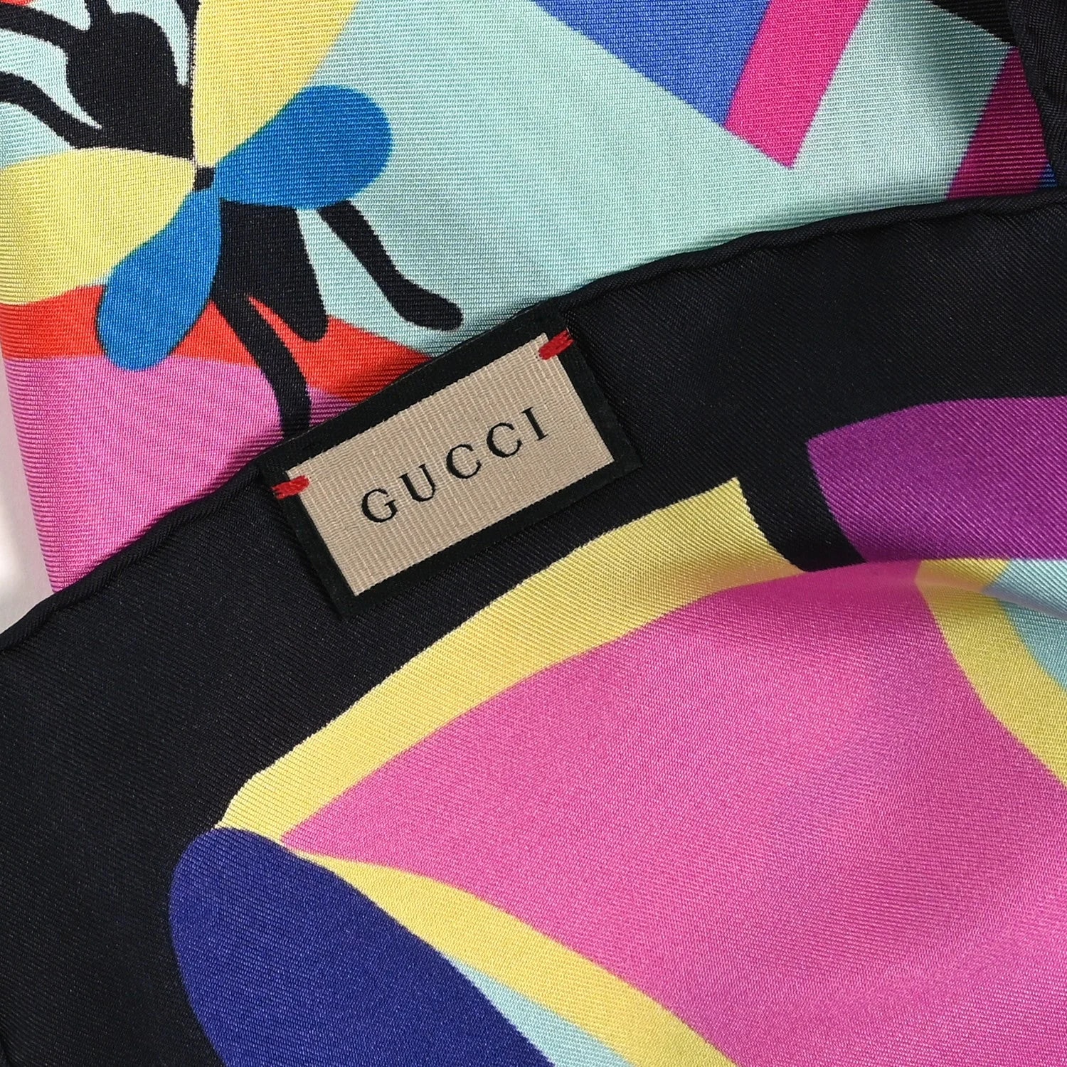 Twill Guccissimo Square Scarf Fuxia 4