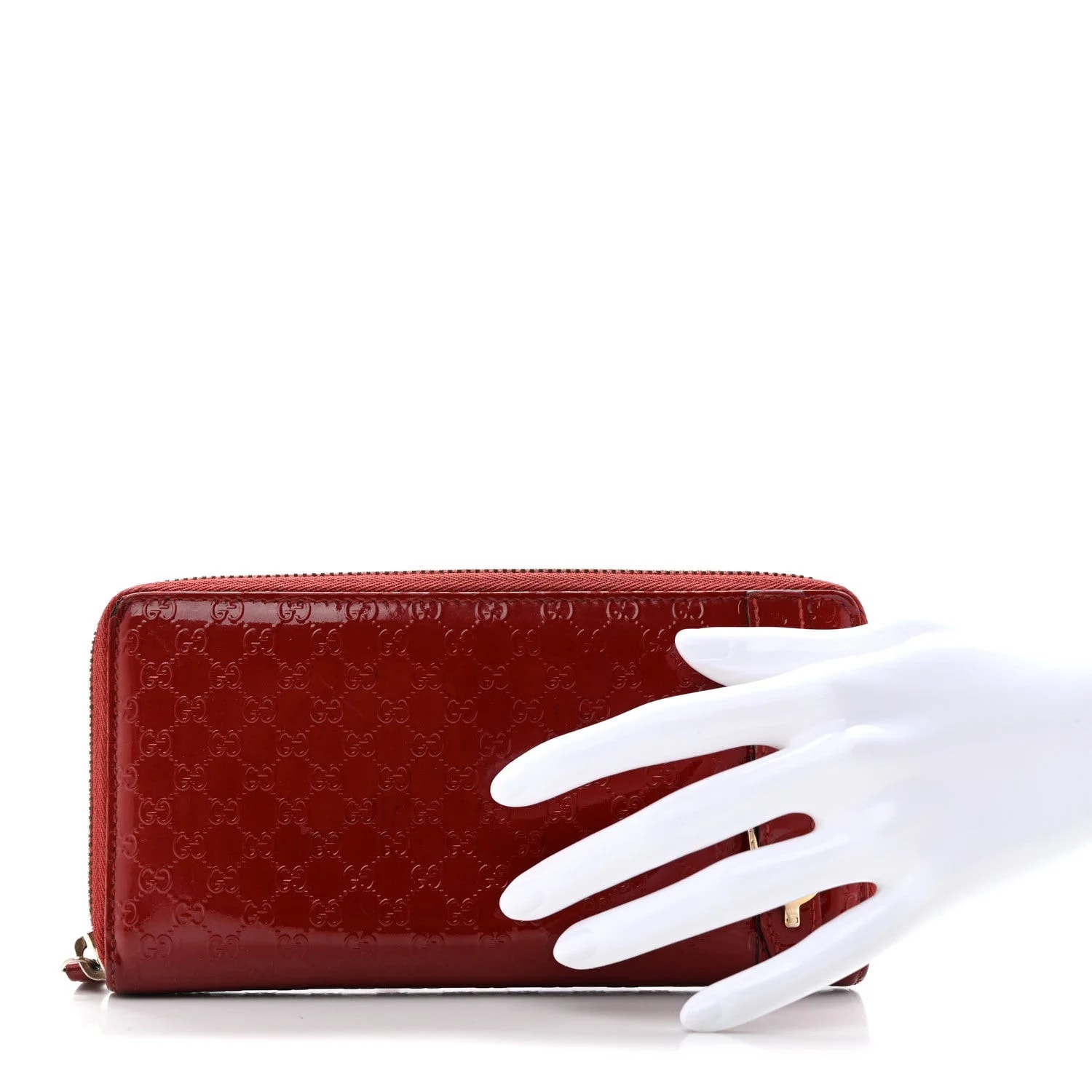 Zip Around Wallet Bed 2