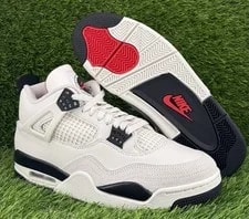 Air Jordan — Size 10.5 Air Jordan 4 Retro Flight Club IM4002-100 — Sneaker — resale